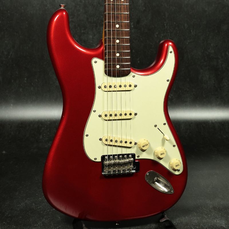 ストラトキャスタータイプ × SQUIER BY FENDER × レッド)の検索結果