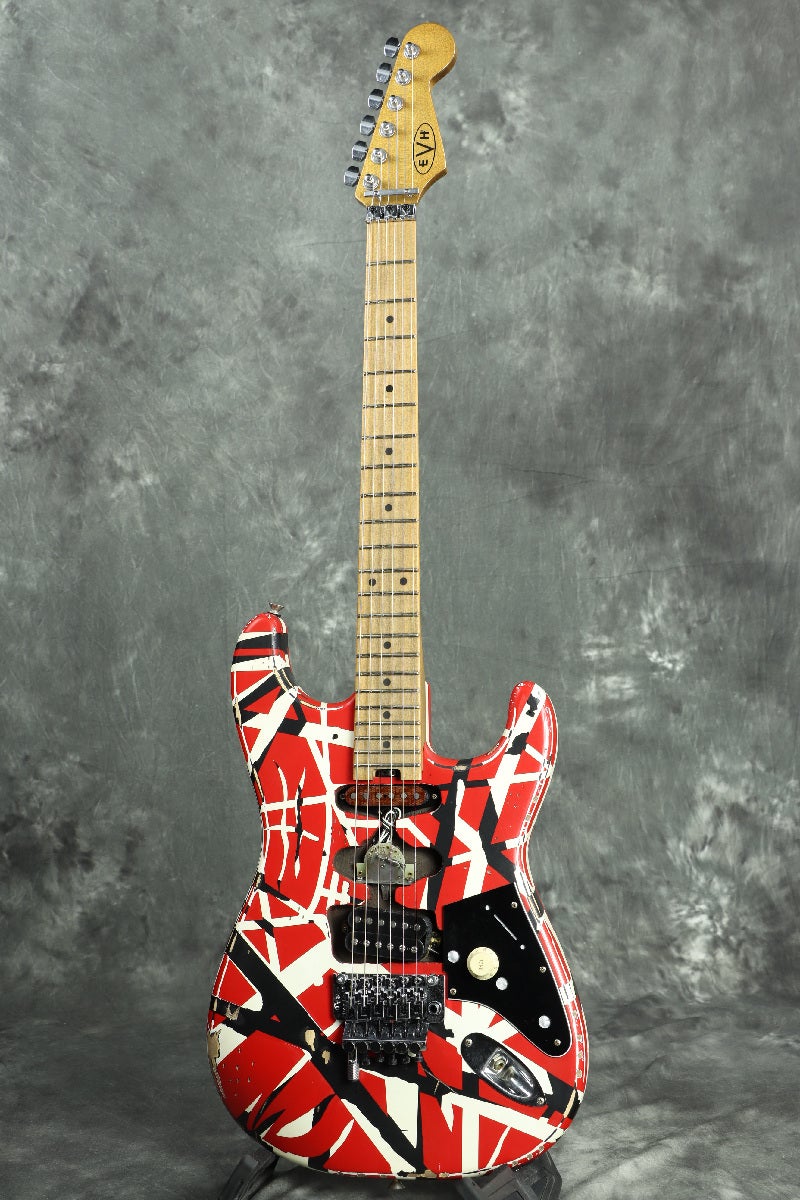 EVH / Striped Series Frankie Red/White/Black Relic【3.36kg】[S/N