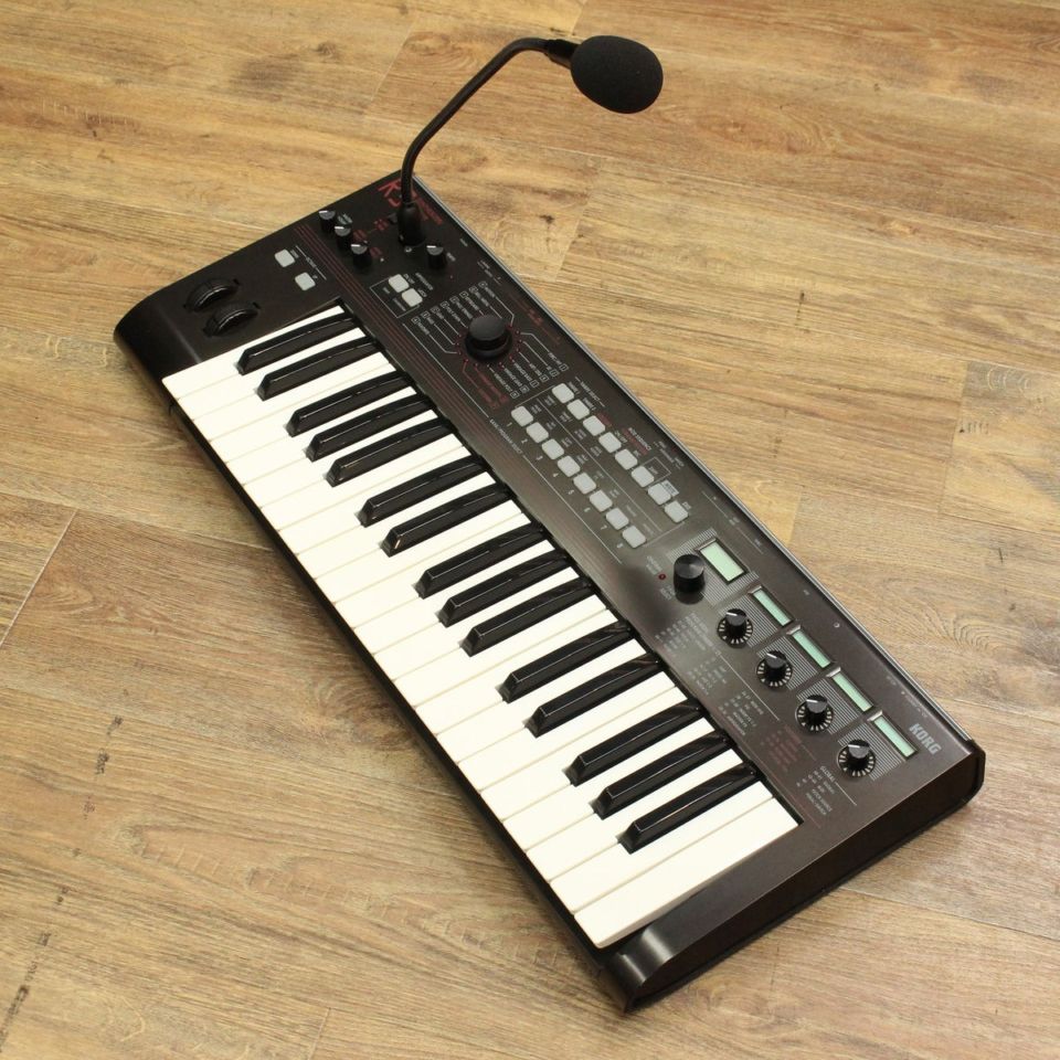 J*k様 コルグ　R3 シンセサイザー　中古 中古】 KORG / R3 【キーボードマート新宿】【新宿店】【9/14 値下げ