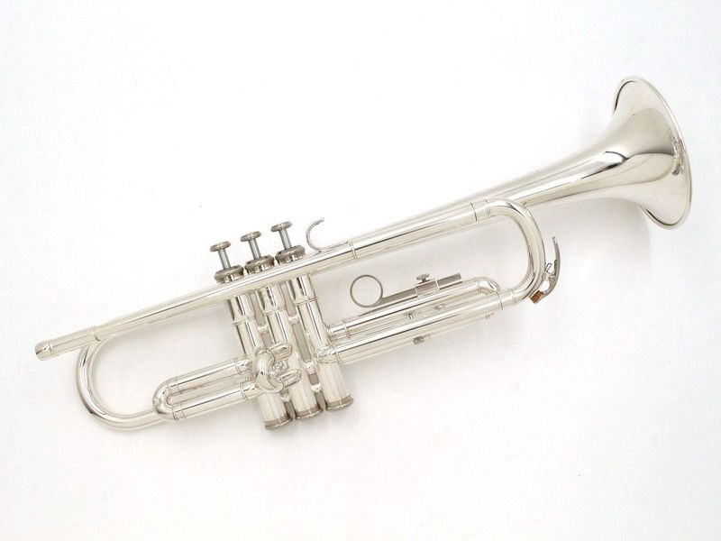 中古】YAMAHA / トランペット YTR-1335S 銀メッキ仕上げ 【梅田店