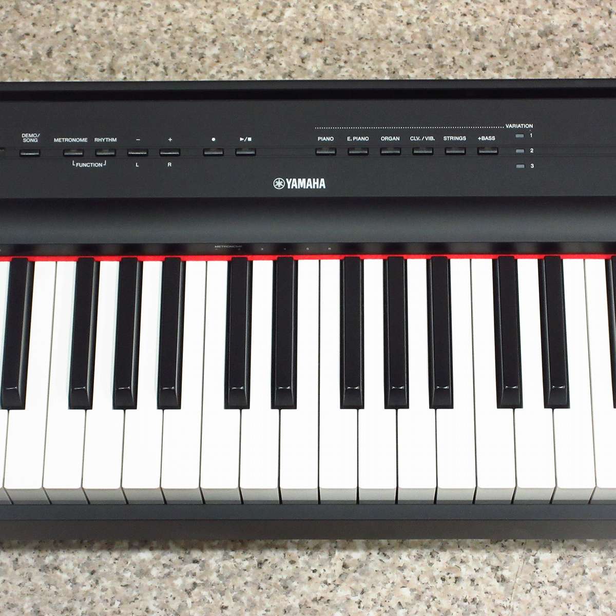 中古】YAMAHA / P-121 73鍵盤☆電子ピアノ ソフトケース付き 【横浜店
