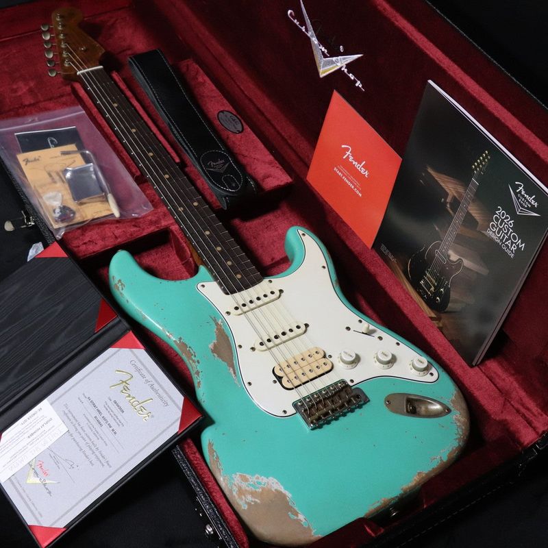 Fender Custom Shop / 1964 Stratocaster Heavy Relic Aged Surfgreen Rosewood Apprentice Mike Morales Aged Surfgreen 【梅田店】