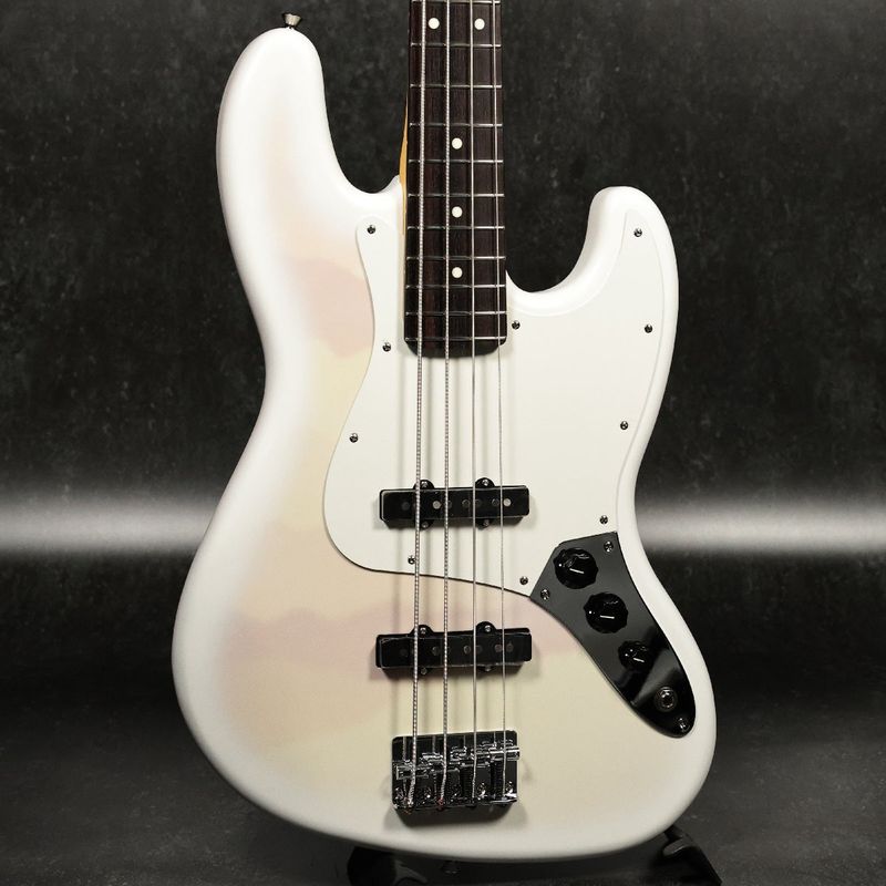 fender jazz bass (エレキベース × 160,000円〜189,999円 × ホワイト