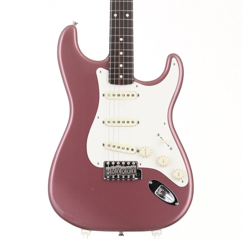 ストラトキャスタータイプ × FENDER MADE IN JAPAN × レッド)の検索