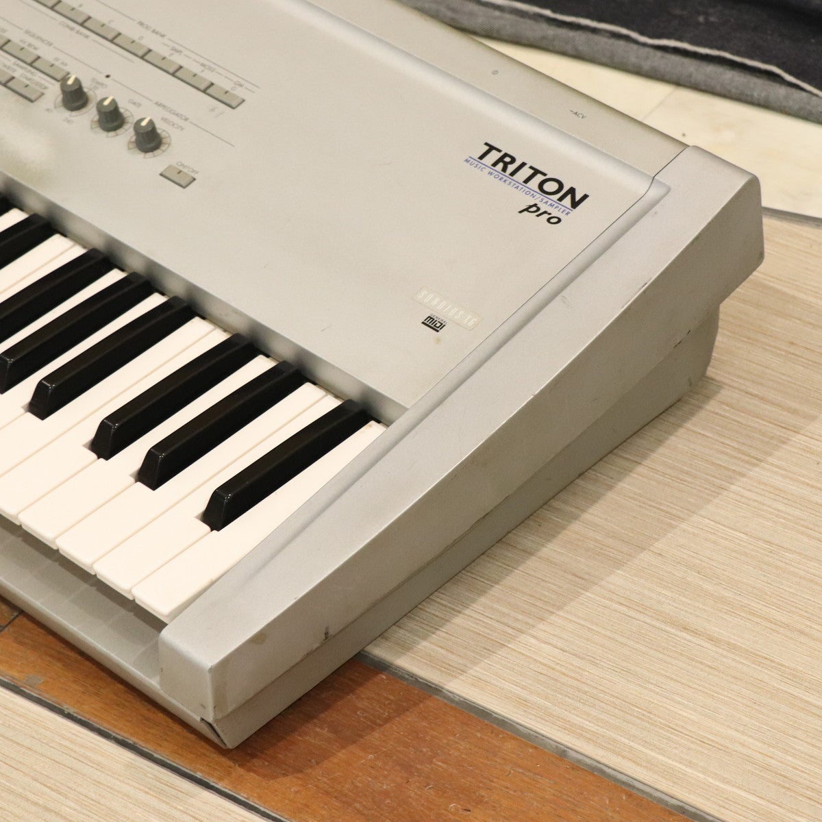 中古】KORG / TRITON Pro 76Keys 【訳アリ】 【梅田店】 | ～76鍵盤