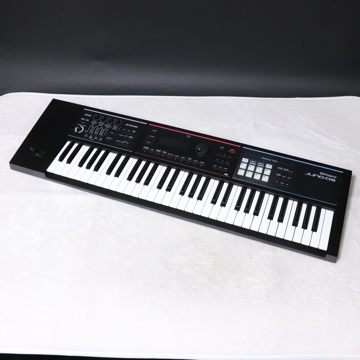 中古】Roland / JUNO-DS61 Synthesizer 【梅田店】 | ～61鍵盤