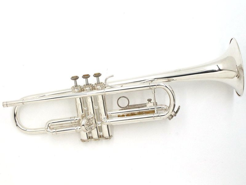 中古】Bach / トランペット TR-300S 銀メッキ仕上げ 【横浜店