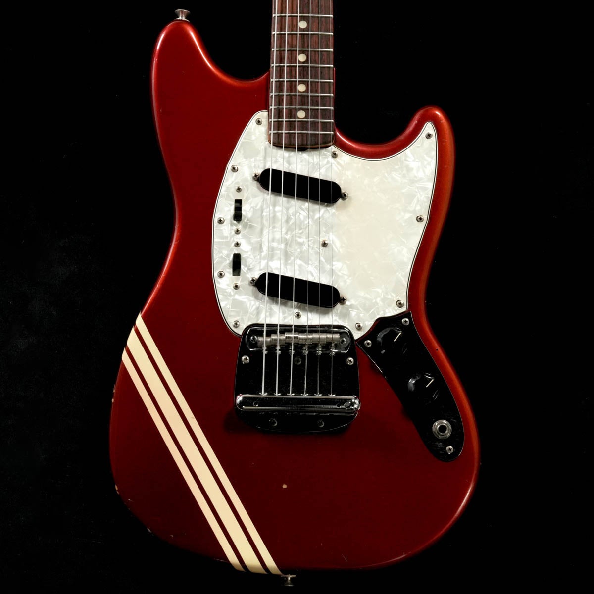 ThunderMustang鳥目杢日本製ヴィンテージレストア済 Vintage】Fender / 1972 Mustang Competition Red 【渋谷店】《05VG