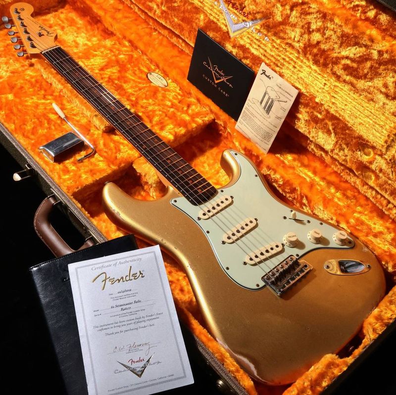 中古】Fender Custom Shop / 1962 Stratocaster Relic Aztec Gold