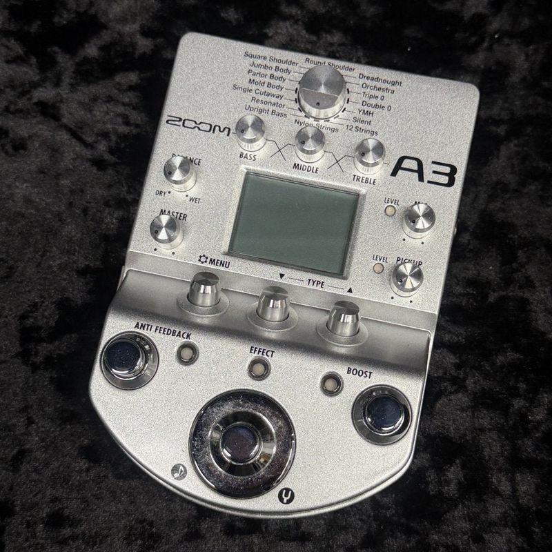中古】ZOOM / A3 / Pre-Amp & Effects for Acoustic Guitar 【新宿店