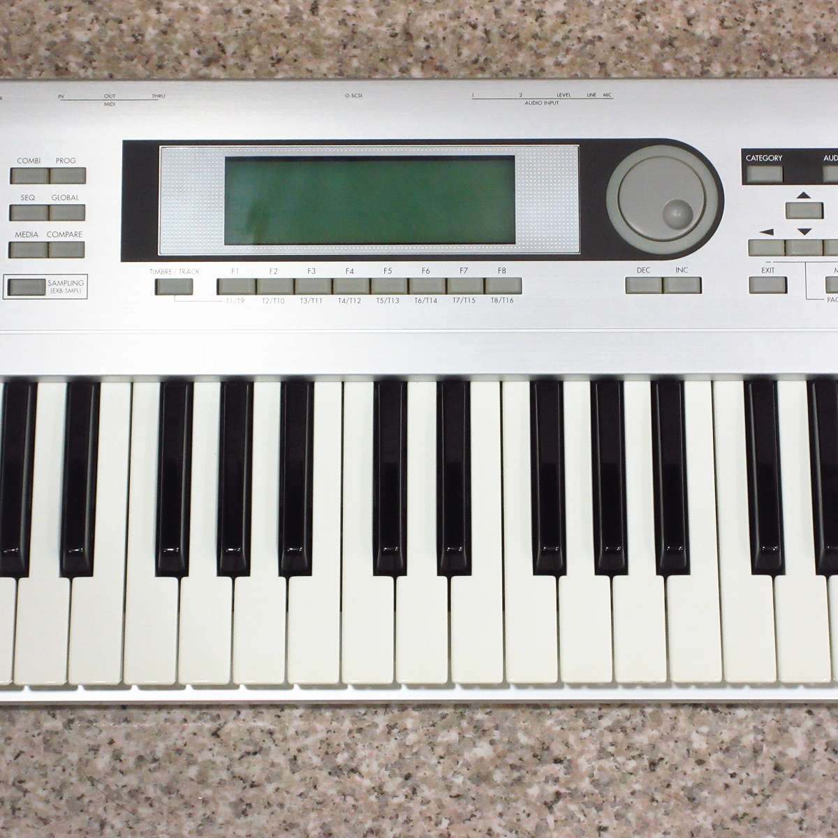 中古】KORG / TRITON Le -ver.1.50- 