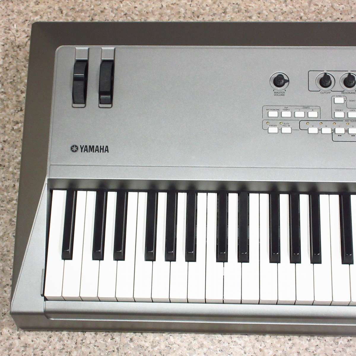 ジャンク YAMAHA MM8 シンセサイザー アダプター付き ヤマハ 中古】YAMAHA / MM8 