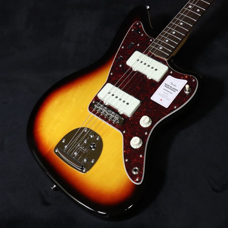 Fender / Made in Japan Traditional 60s Jazzmaster Rosewood Fingerboard 3-Color Sunburst 【梅田店】