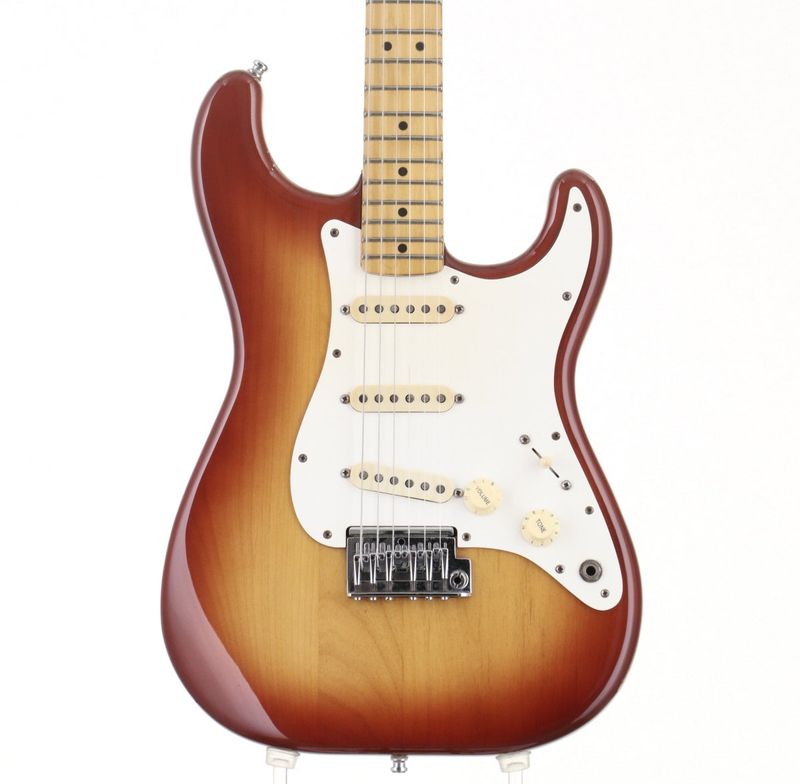 中古】FENDER USA / 1983 Standard Stratocaster 【御茶ノ水本店