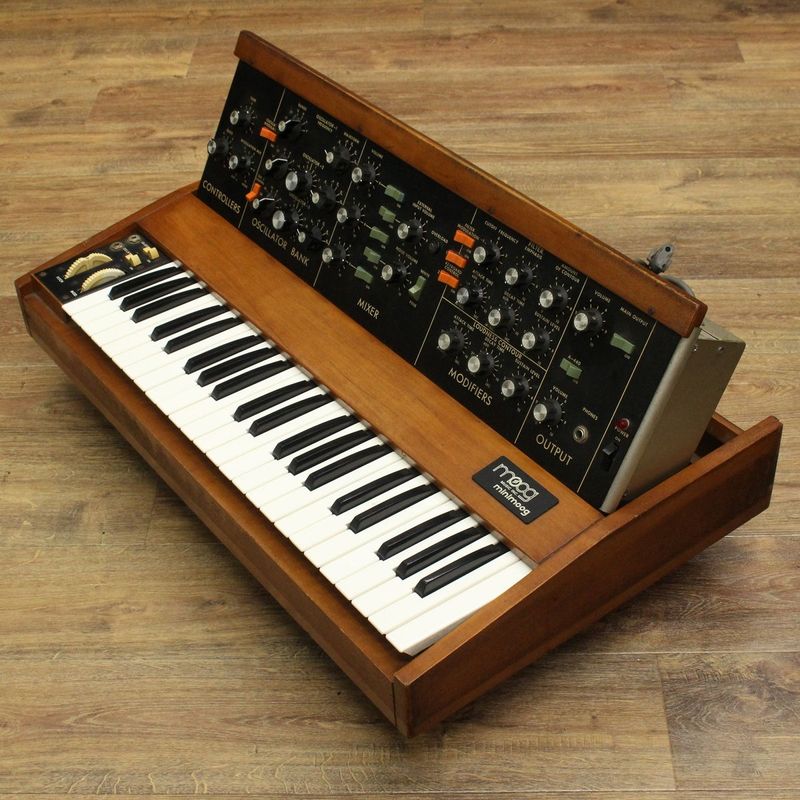 中古】 MOOG / MINIMOOG MODEL D 前期型 【Vintage】 【キーボード