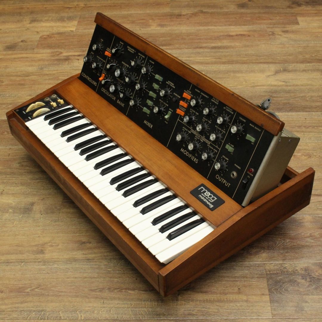 中古】 MOOG / MINIMOOG MODEL D 前期型 【Vintage】 【キーボード