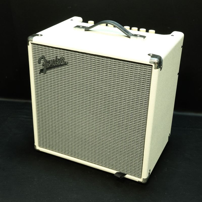 FENDER フェンダー RUMBLE 40 V3 中古品 中古】FENDER USA / RUMBLE 40 V3 IVORY 【福岡店】 | コンボアンプ
