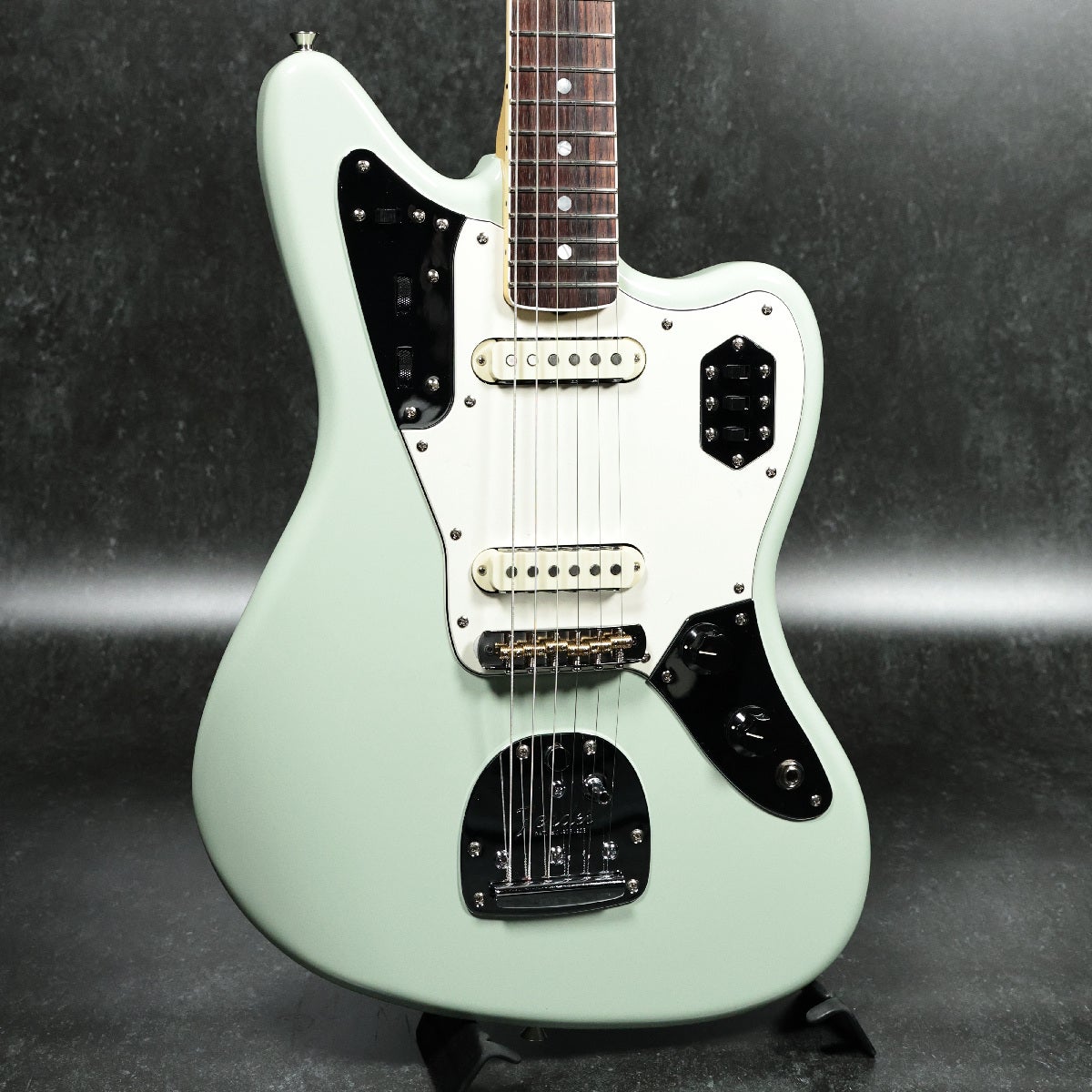 Fender / Moeka Shiotsuka Jaguar moni Rosewood F Aged Sonic Blue