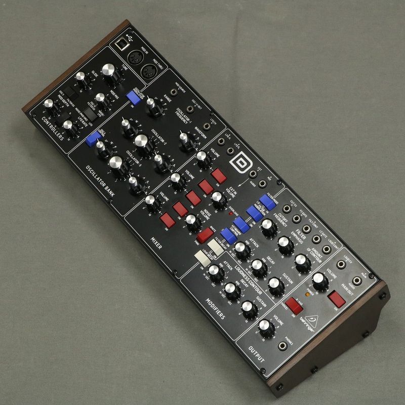 中古】 BEHRINGER / MODEL D 【御茶ノ水本店】 | アナログ