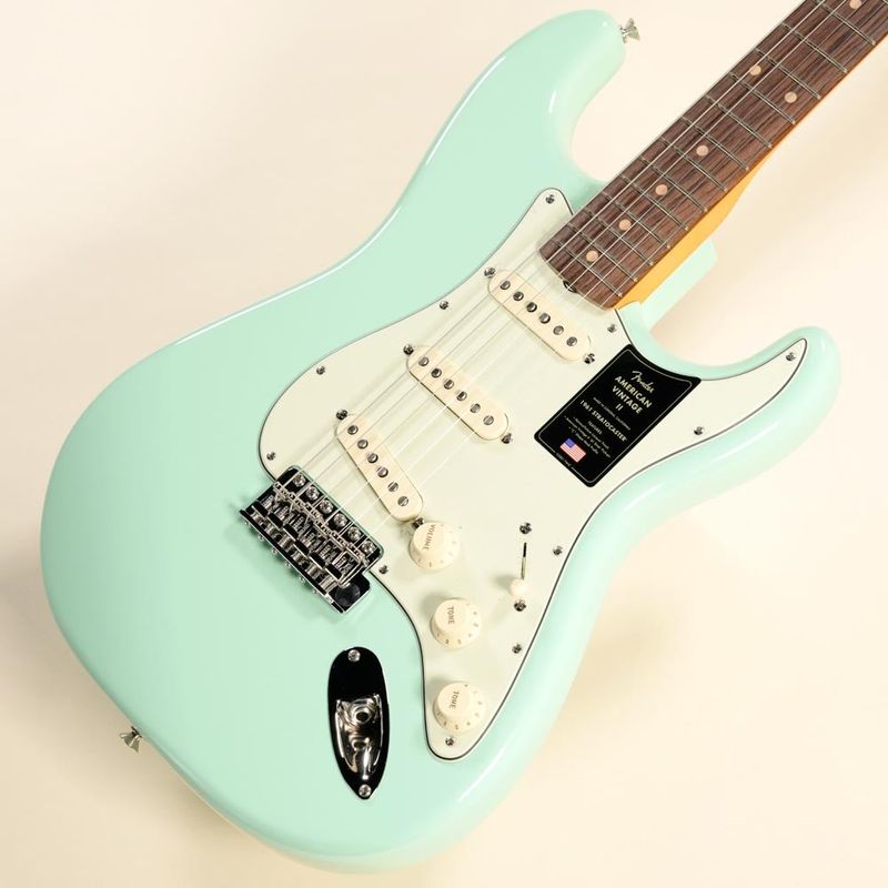 美品 Legend サーフグリーン ストラトキャスタータイプ ギター ケース付 ストラトキャスタータイプ × 210,000円〜309,999円 × グリーン)の検索