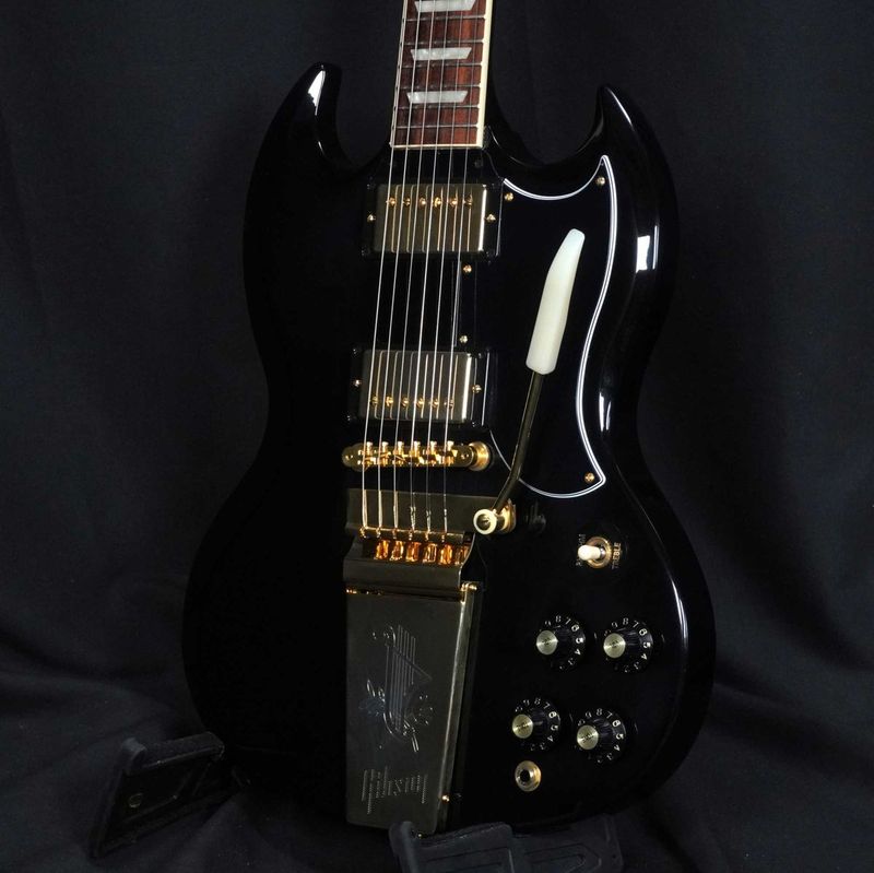 GIBSON USA / Exclusive SG Standard 61 Maestro Vibrola T-Type Pickups Ebony / Gold Hardware 【御茶ノ水本店FINEST GUITARS】