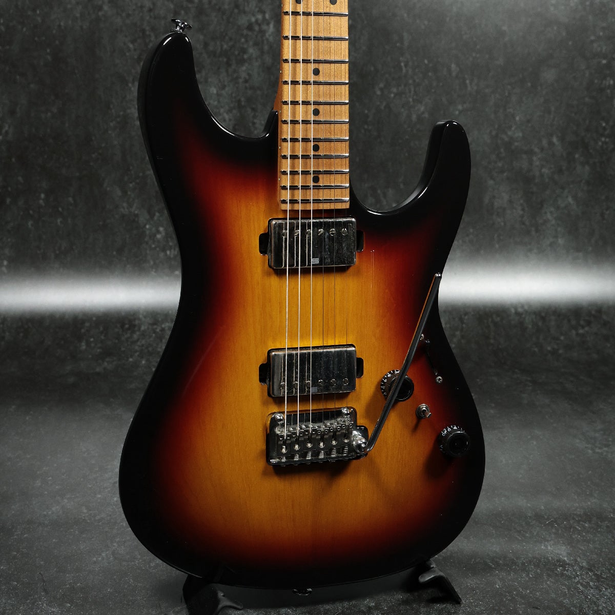 中古】Ibanez / AZ2202A Prestige Tri Fade Burst 【名古屋栄店 中古】Ibanez / AZ2202A Prestige Tri Fade Burst 【名古屋栄店