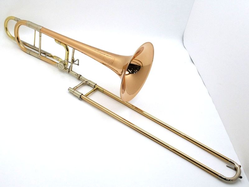 中古】C.G.CONN / バストロンボーン 110HR ラッカー仕上げ 【横浜店