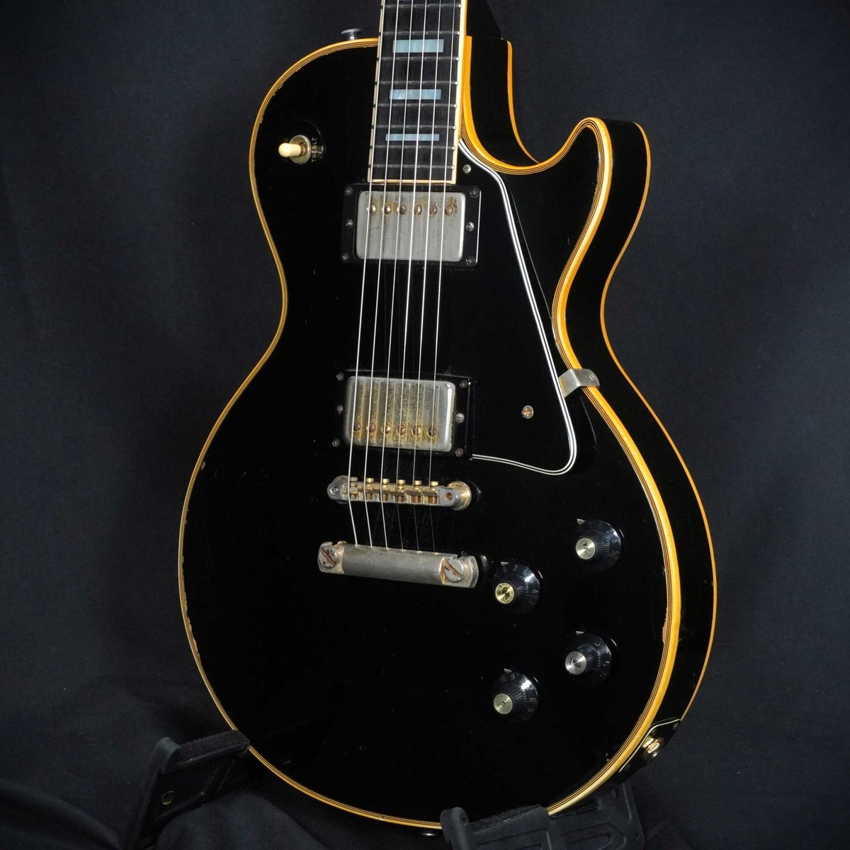 中古】GIBSON / 1971年製 Les Paul Custom Ebony 【御茶ノ水本店FINEST 中古】GIBSON / 1971年製 Les Paul Custom Ebony 【御茶ノ水本店FINEST