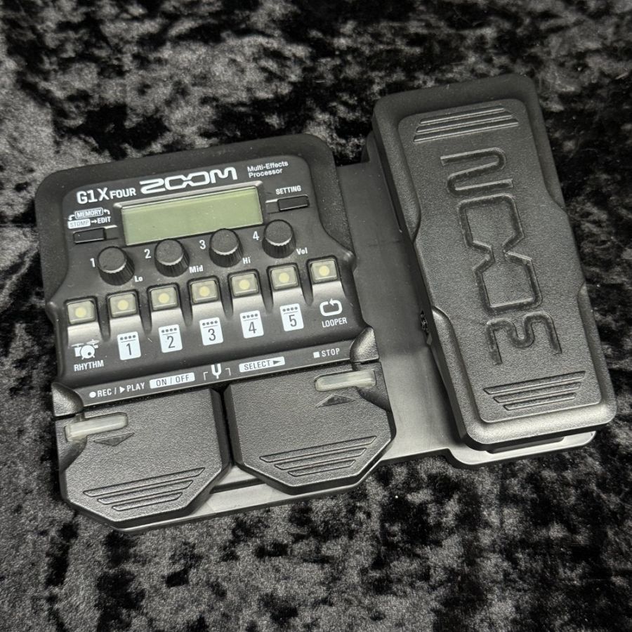 【中古品】ZOOM G1X FOUR 中古】ZOOM / G1X Four 【新宿店】 | フロアタイプ | イシバシ楽器