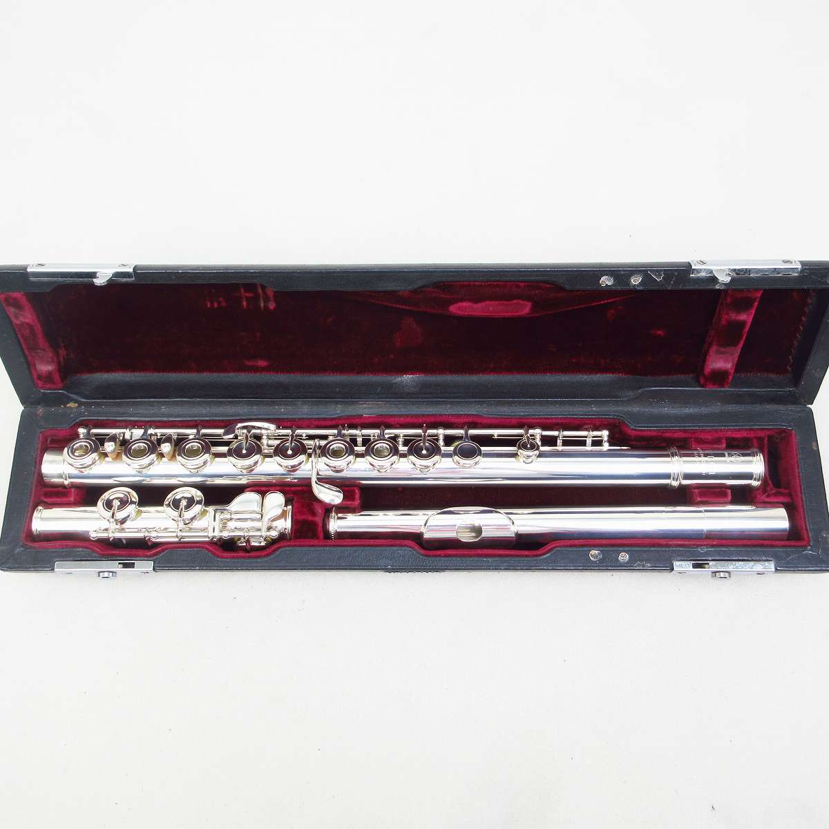 スン　総銀製YAMAHA YFL-61 フルート 本体 ケース付き 中古】YAMAHA / フルート YFL-61 総銀製 全タンポ交換済み 【横浜店