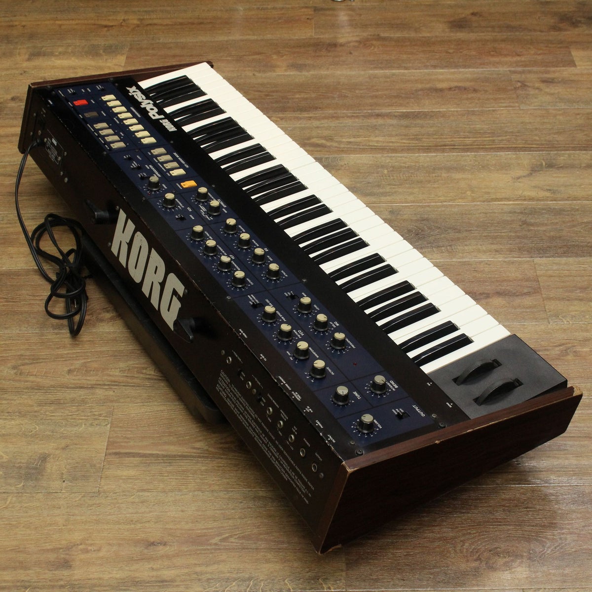 中古】 KORG / Polysix 【Vintage】 【キーボードマート新宿】【新宿店