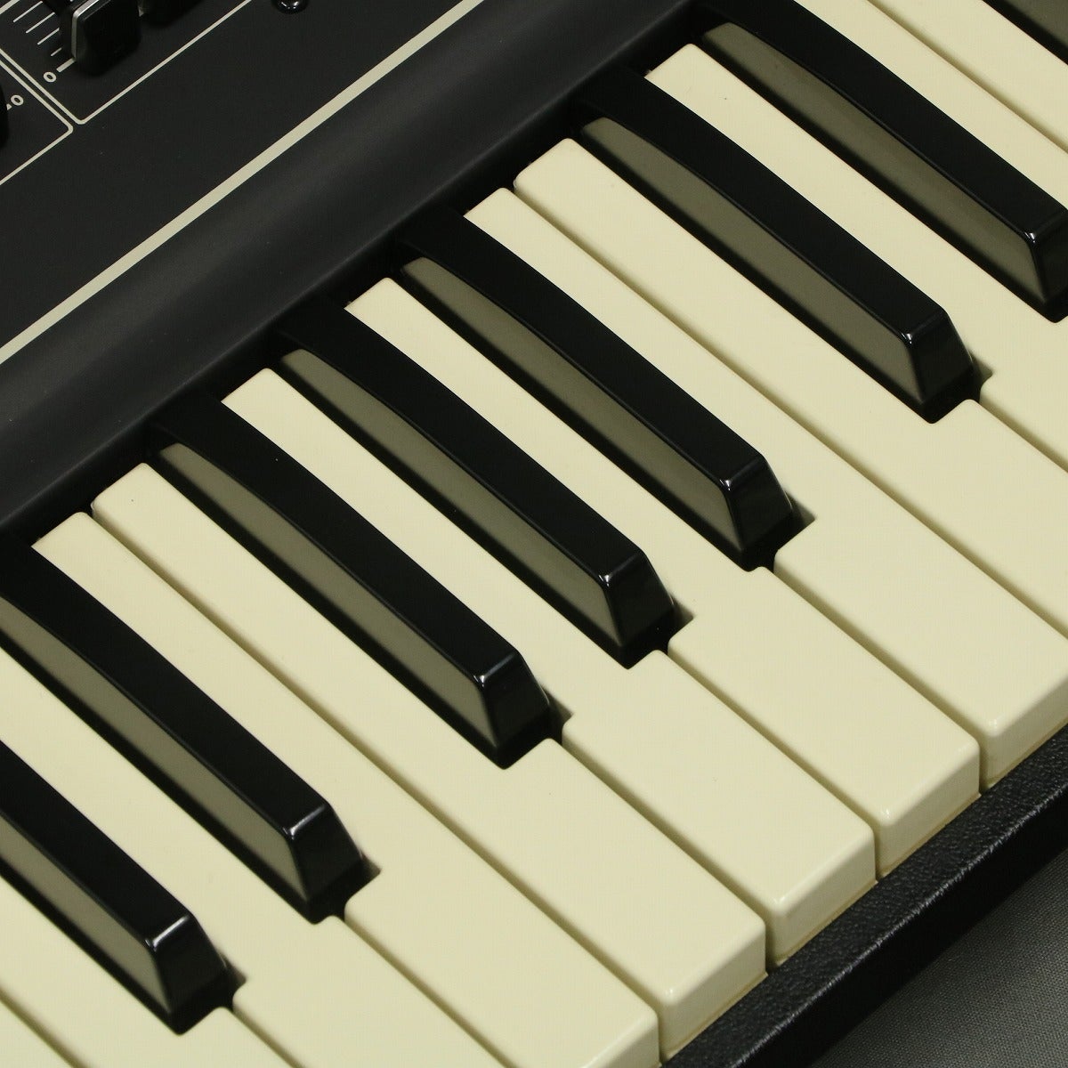 VINTAGE】 ROLAND / SH-09【御茶ノ水本店】 | アナログシンセサイザー