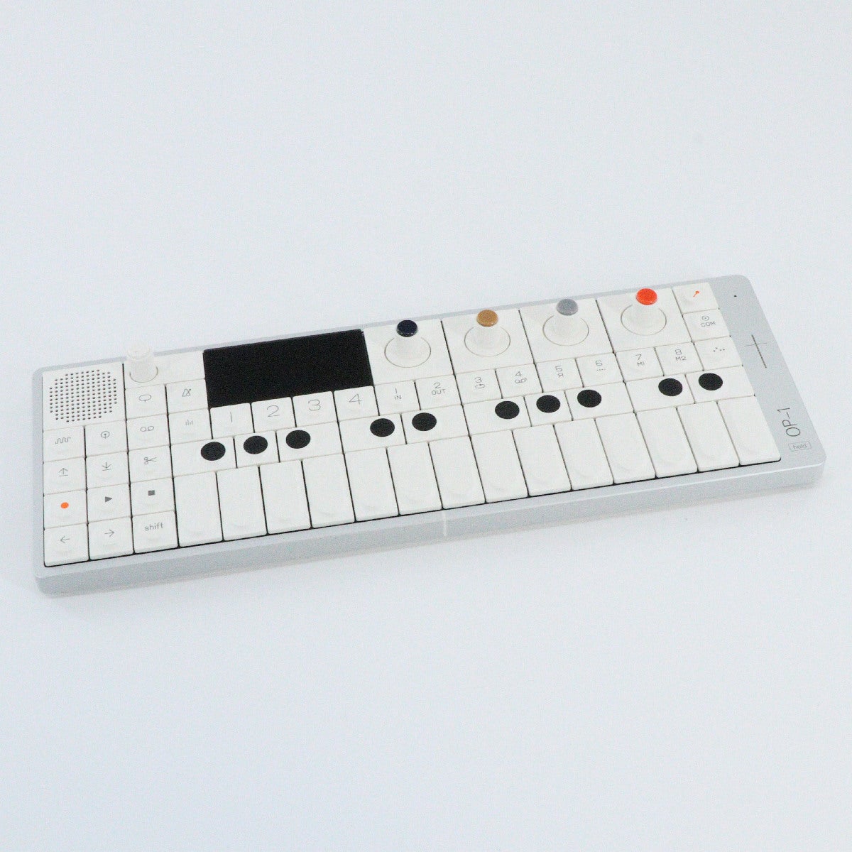 中古】TEENAGE ENGINEERING / OP-1 field 【渋谷店】 | ~61鍵盤 中古】TEENAGE ENGINEERING / OP-1 field 【渋谷店】 | ~61鍵盤