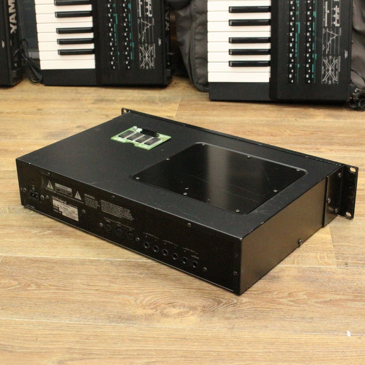 中古】 ROLAND / JV-1080 w/SR-JV80-06 【キーボードマート新宿
