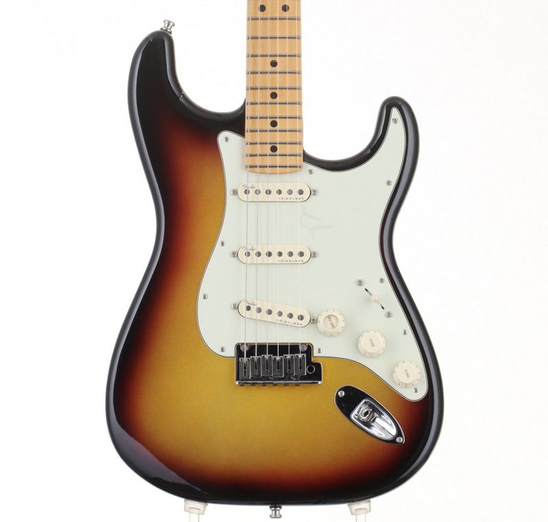 中古】FENDER USA / American Ultra Stratocaster Maple Fingerboard
