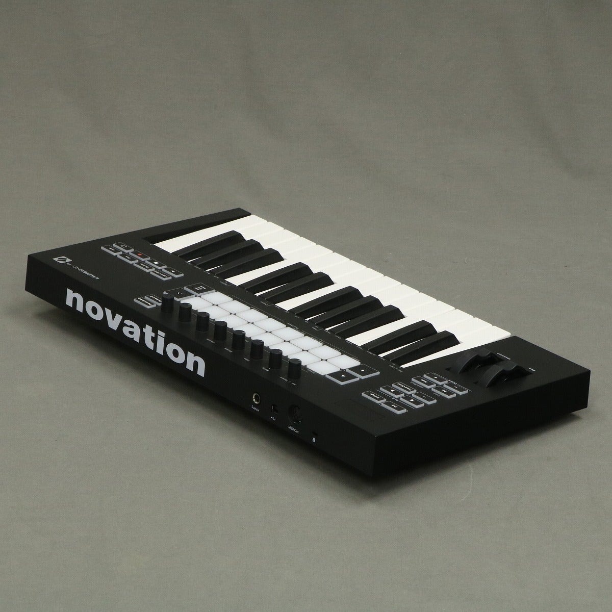 中古】 NOVATION / Launchkey 25 Mk3 【御茶ノ水本店】 | MIDI
