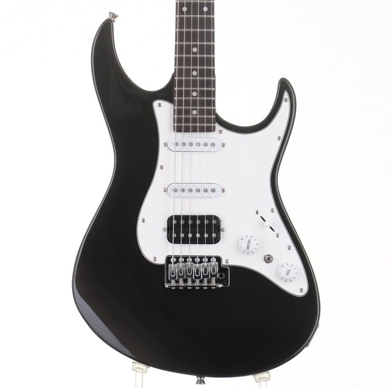 Bacchus YSM-450R ストラトキャスター サンバースト オマケ付き！ 中古】BACCHUS / YSM450R 【訳アリ】 【新宿店】 | ストラトキャスター