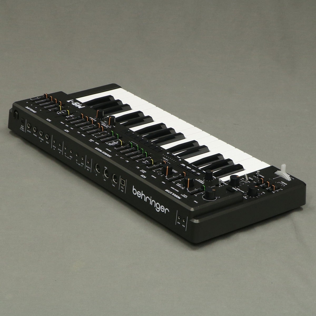 【完動品・元箱付】Behringer MS-1-BK アナログシンセサイザー 黒 中古】 BEHRINGER / MS-1-BK 【御茶ノ水本店】 | アナログ