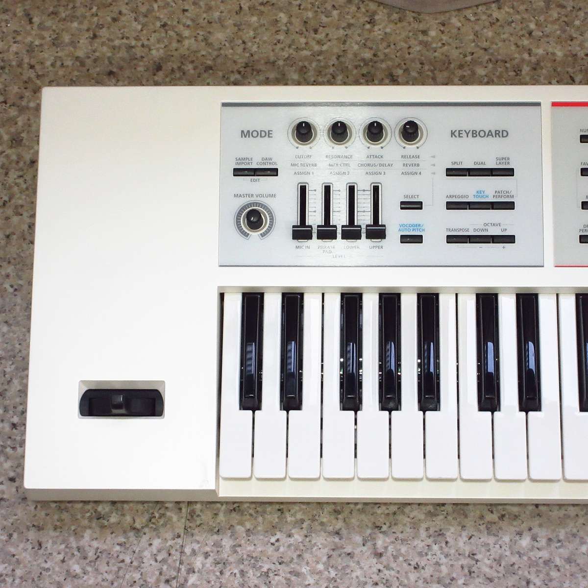 中古】Roland / JUNO-DS61W-ホワイト-ver.2.10-