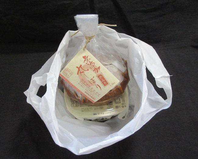 レジ袋（中）