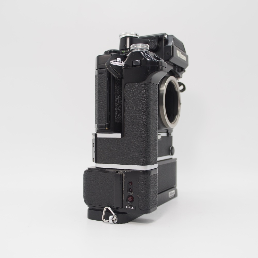 Nikon ニコン一眼レフカメラ F2フォトミックA＋MD-2 MB-3 ニコン F2フォトミックA （MD-2・MB-1・MF-3付）ブラック【中古