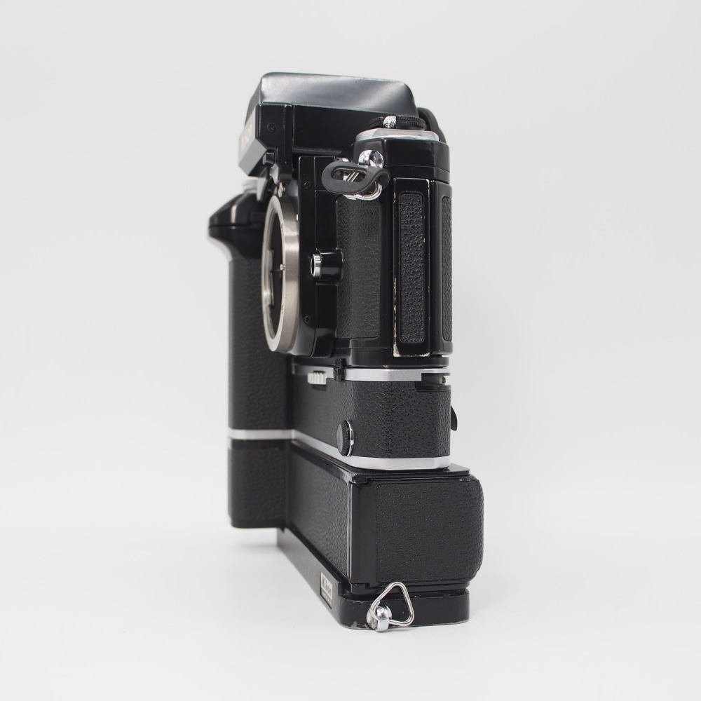 ☆完動品☆ Nikon F2 フォトミックA MD-3 MB-1 8151 ☆完動品☆ Nikon F2 フォトミックA MD-3 MB-1 8151 Nikon