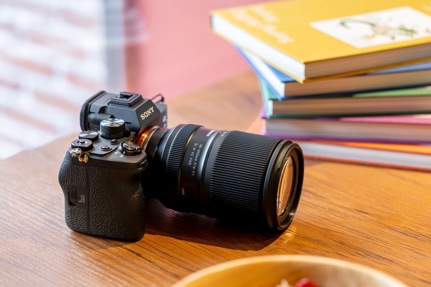 TAMRON 28-300mm F/4-7.1 Di III VC VXD ソニーEマウント用