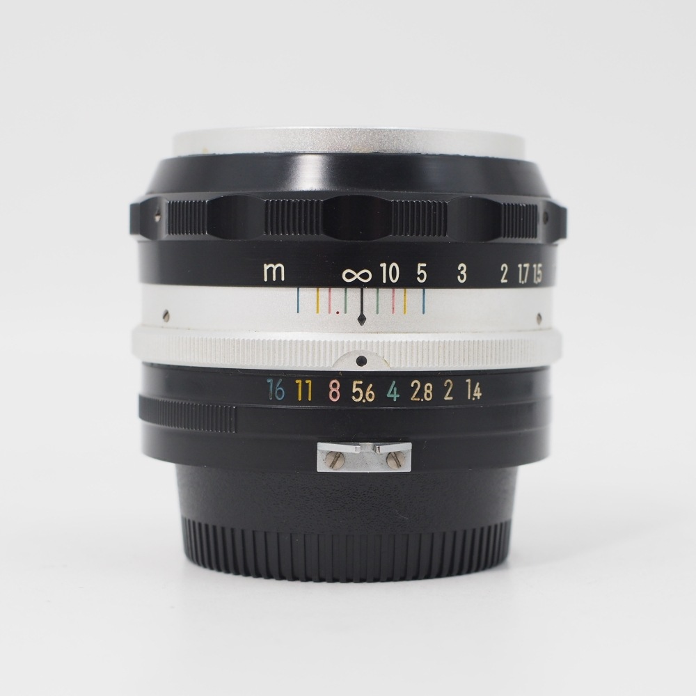 SALE[中古美品]ニコンＦ　アイレベルニッコ-ルSオ-ト1：1.4 50mm付 SALE[中古美品]ニコンF アイレベルニッコ-ルSオ-ト1：1.4 50mm付 外観