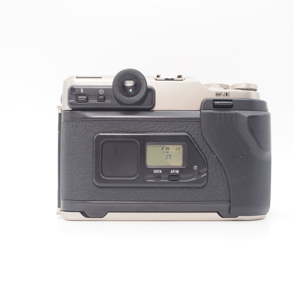 フジ GA645 Zi プロフェッショナル（背面液晶不良）【中古管理番号