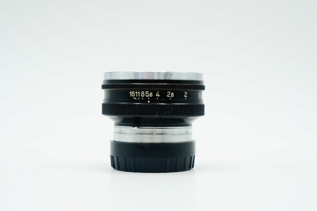 最初の  ニッコール SC F1.4(ニコンSﾏｳﾝﾄ）【中古管理番号：A0487 5cm レンズ(単焦点)
