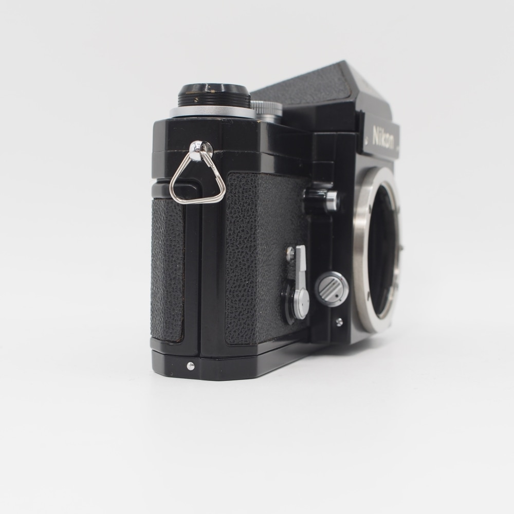 ニコン F アイレベル ボディ ブラック【中古管理番号：T0605