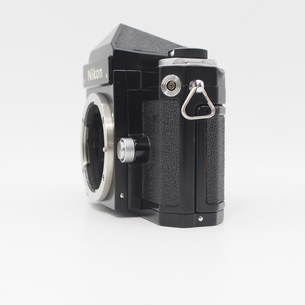 ニコン F アイレベル ボディ ブラック【中古管理番号：T0605