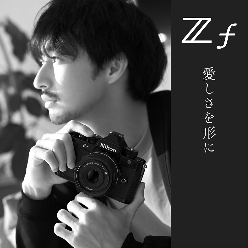 デジタルカメラ　NIKONホワイト　SDカード、レンズ2本付き　値下げ可能 デジタルカメラ NIKONホワイト SDカード、レンズ2本付き 値下げ可能
