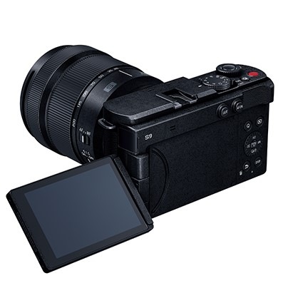 Panasonic LUMIX S9 高倍率ズームレンズキット ジェットブラック